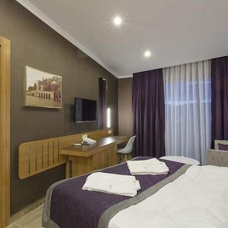 Michell Hotel (Adults Only) Алания Экстерьер фото