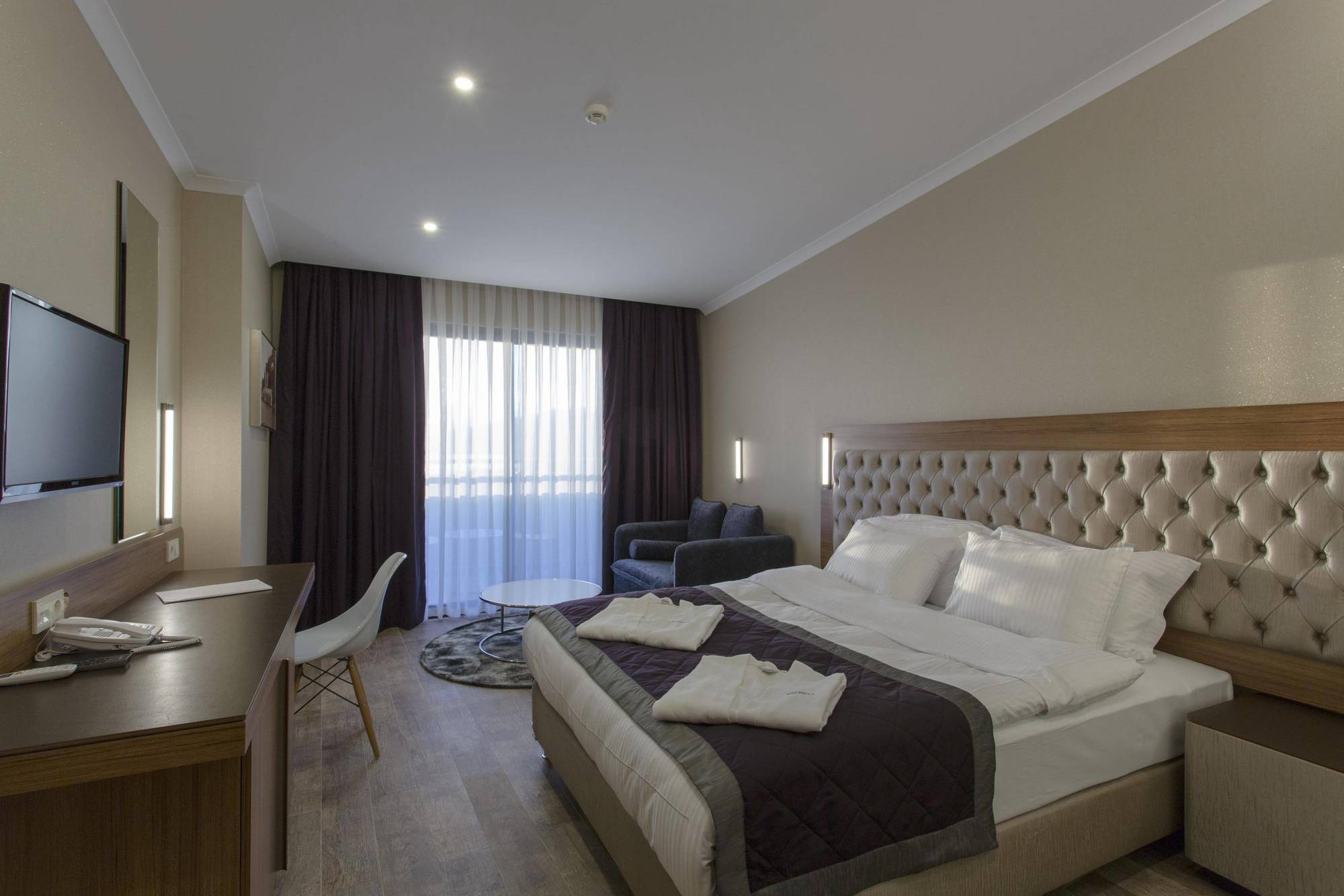 Michell Hotel (Adults Only) Алания Экстерьер фото